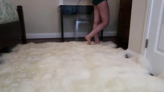 RoselynnLocks beauty in stockings fucks with phallus