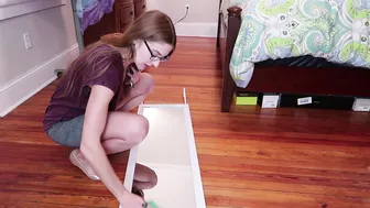 RoselynnLocks housewalker reveals her delicious body