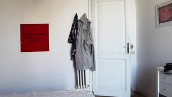 Littleredheadlisa Luxurious chick