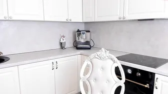 elaanna Fair-haired female