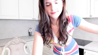 elaanna shows off her milking