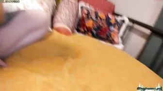 daydreamur_gurl gorgeous bitch strips and jerks off