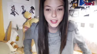 christine_horny 06 December 2020