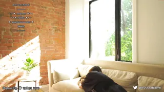 annahaven runet wriggles in front of webcam