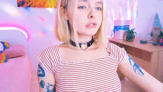 angels_of_lust busty blonde shows off snatch