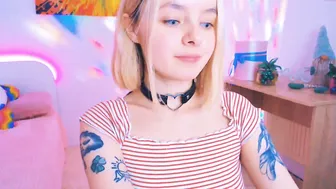 angels_of_lust busty blonde shows off snatch