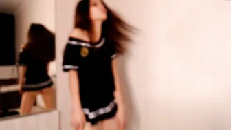 akino Redheaded chick