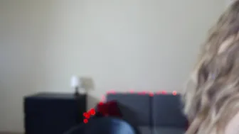 _sweettreat luxurious slut fucks shaved cunt