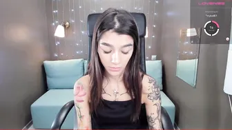 your_petite_dream Impressive woman