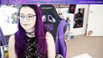 sexy_aymee crazy babe posing nude