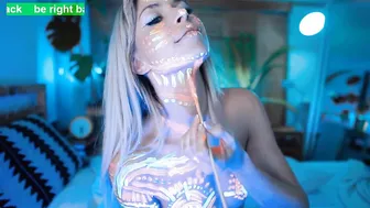 ocicat gorgeous boobs