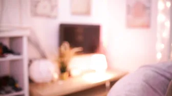 misskreazy Busty hide