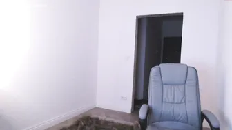 missflowersbloom mature and skillful