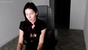 missflowersbloom no panties mattresses wet holes