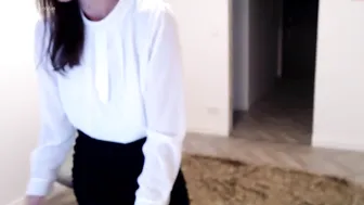 missflowersbloom tearing her tender pussy