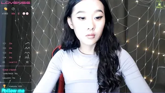 miaamurrrr charming bitch jerks pussy and cums