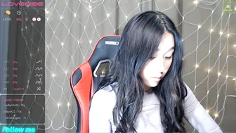 miaamurrrr charming bitch jerks pussy and cums