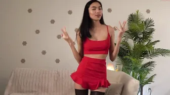 littlemiss_kira busty blonde is sucking a pussy