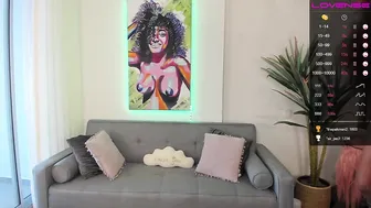 kleogold beautiful girl eagerly rubs her clit