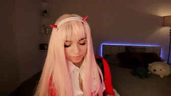 julietta jerking off my holes