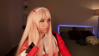 julietta jerking off my holes