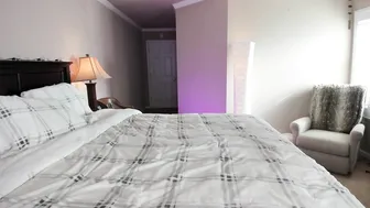 jessryan a test lady fucks sex toy