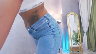 fallingangel_ Red courtesan