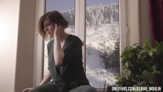 claire_moulin seductive babe masturbates shaved cunt