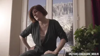 claire_moulin luxury chick masturbating with sex toys