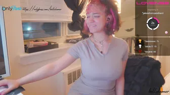 bellelemer masturbating and playing with her pussy