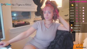 bellelemer masturbating and playing with her pussy