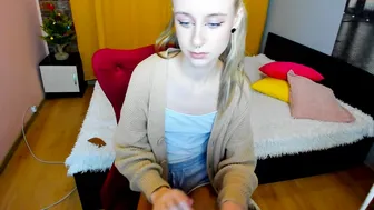 angelica__ross cute brunette caresses her charms