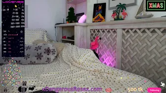 xdangerousthornx Sexy blonde