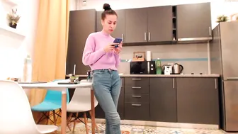 whats_her_name playing with her big tits