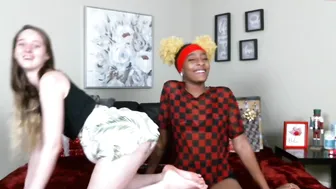 virtual_parties Cute doll