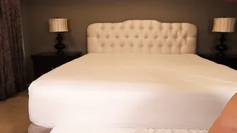 videoxxx Pregnant chick