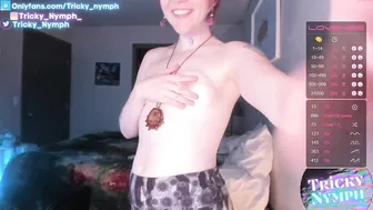 tricky_nymph cute lady gently massages pussy