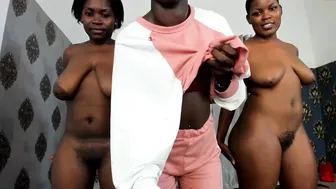 pretty_kitty_love sweet lady caresses pussy