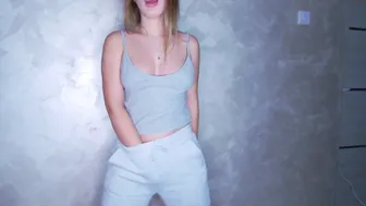 patry333 whore friends masturbating pussies