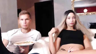 lovleycouplexxx big boobed babe dancing striptease