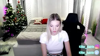 killer__tits adorable female fingers her anus