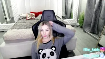 killer__tits nude cutie shows juicy charms