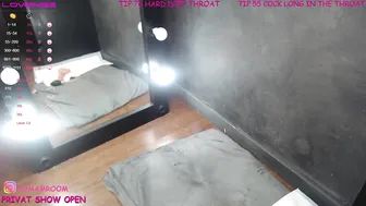 kumamonchik attractive lady relish fucks vagina with a sex toy