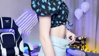 eva_cali incendiary slut pulls his cap with his fingers