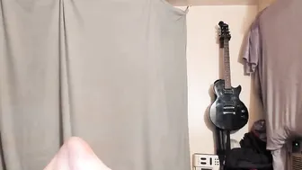 dakotaskyexxx sexy lady fucks shaved holes