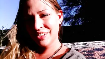 Eve Batelle slim mulatto dancing erotic dance