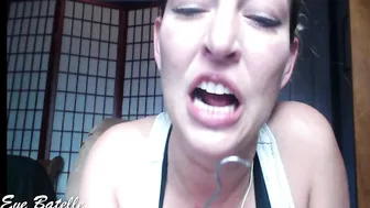 Eve Batelle young bitch masturbates pussy