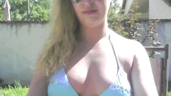 Eve Batelle sexy babe dancing striptease