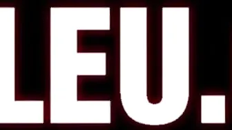 IvyBleuXXX juicy mom shakes her ass