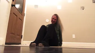 Eve Batelle mature model caresses nipples and cunt